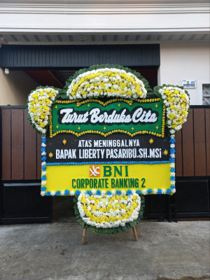 Papan Bunga Duka di Lumbungrejo