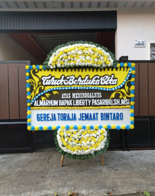 Papan Bunga Duka di Lumbungrejo