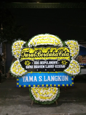Papan Bunga Duka di Lumbungrejo